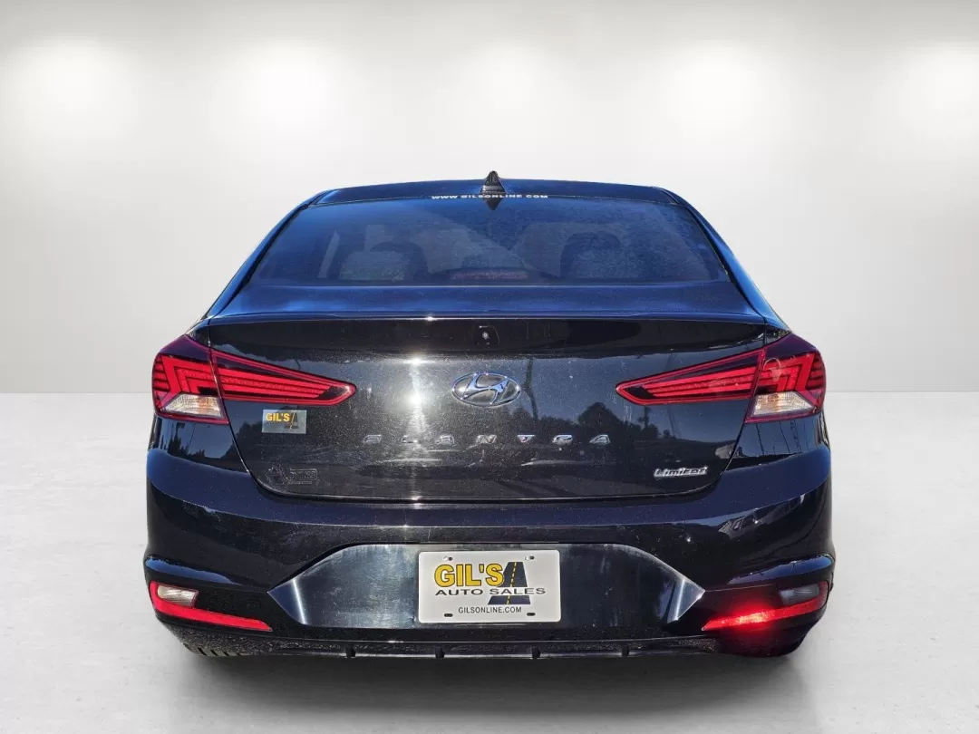 2020 /Gray Hyundai Elantra Limited (5NPD84LF5LH) with an Other engine, located at 1430 Gateway Drive, Opelika, AL, 36801, (334) 239-0944, 32.637871, -85.409790 - 2020 Hyundai Elantra Limited - Photo#5
