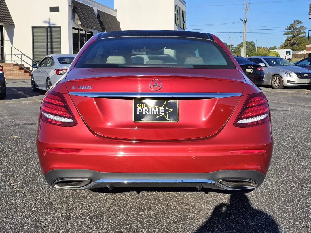 2019 Mercedes-Benz E-Class E 300 (WDDZF4JBXKA) with an Other engine, located at 3959 U.S. 80 W, Phenix City, AL, 36870, (334) 297-4885, 32.469296, -85.135185 - **Elevate Your Daily Drive-Discover the 2019 Mercedes-Benz E-Class at Gils Auto!**<br /> <br /> Embrace a lifestyle of luxury and comfort with the 2019 Mercedes-Benz E-Class, perfect for those who appreciate elegance in their everyday journeys. This stunning red 4-door sedan not only offers a sophis - Photo#5
