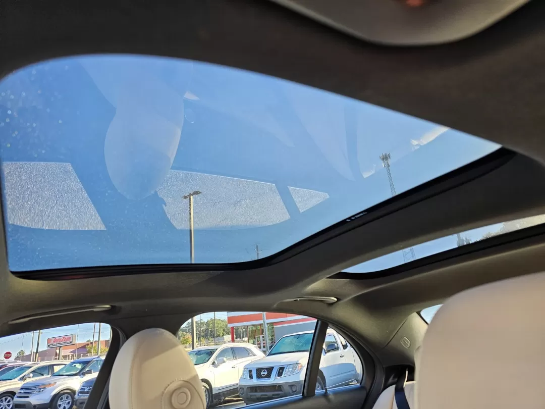 2019 Mercedes-Benz E-Class E 300 (WDDZF4JBXKA) with an Other engine, located at 3959 U.S. 80 W, Phenix City, AL, 36870, (334) 297-4885, 32.469296, -85.135185 - **Elevate Your Daily Drive-Discover the 2019 Mercedes-Benz E-Class at Gils Auto!**<br /> <br /> Embrace a lifestyle of luxury and comfort with the 2019 Mercedes-Benz E-Class, perfect for those who appreciate elegance in their everyday journeys. This stunning red 4-door sedan not only offers a sophis - Photo#10