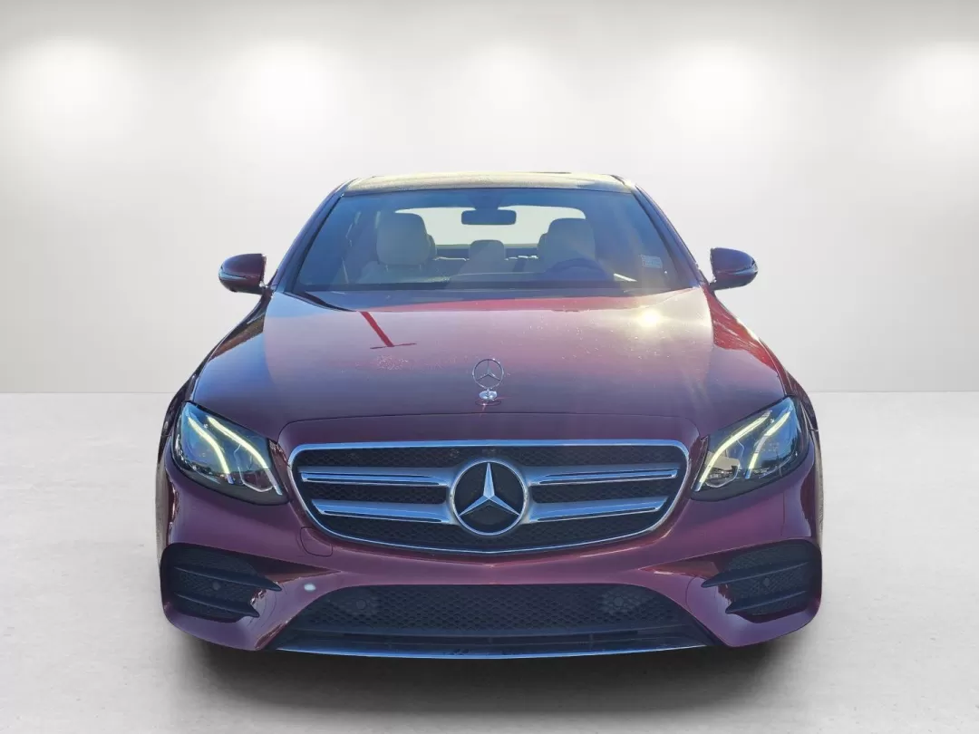 2019 Mercedes-Benz E-Class E 300 (WDDZF4JBXKA) with an Other engine, located at 3959 U.S. 80 W, Phenix City, AL, 36870, (334) 297-4885, 32.469296, -85.135185 - **Elevate Your Daily Drive-Discover the 2019 Mercedes-Benz E-Class at Gils Auto!**<br /> <br /> Embrace a lifestyle of luxury and comfort with the 2019 Mercedes-Benz E-Class, perfect for those who appreciate elegance in their everyday journeys. This stunning red 4-door sedan not only offers a sophis - Photo#2