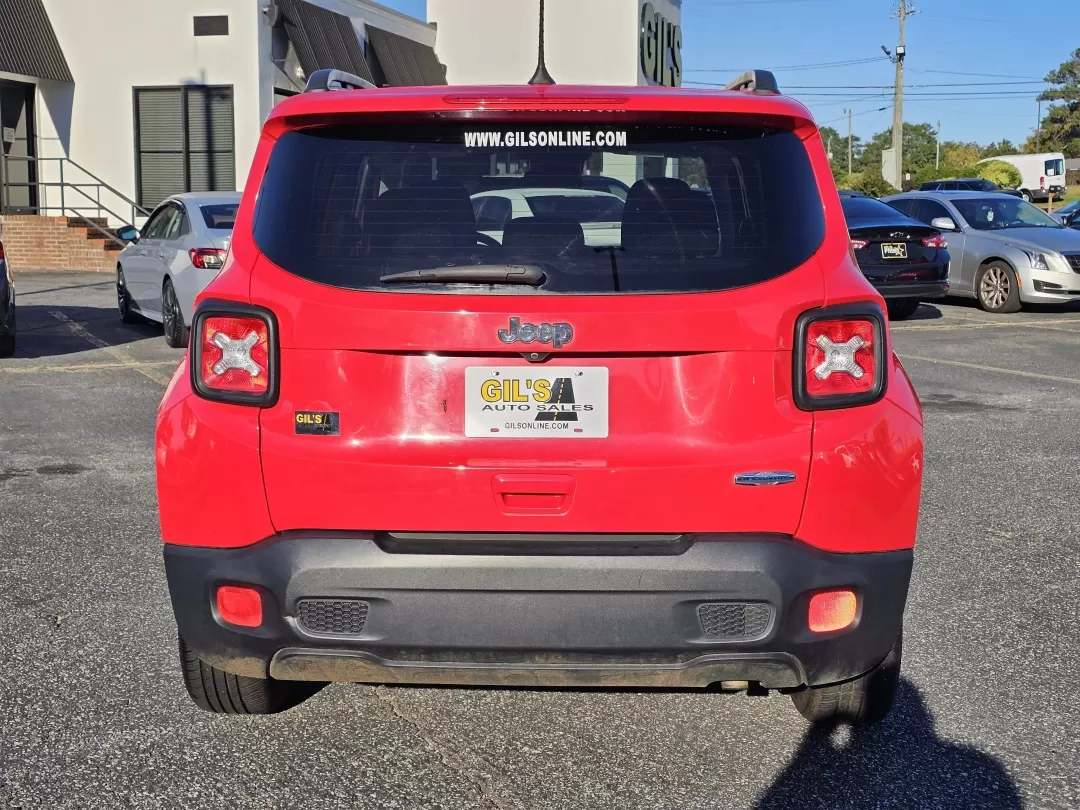 2018 /Black Jeep Renegade Latitude (ZACCJABB4JP) with an Other engine, located at 3959 U.S. 80 W, Phenix City, AL, 36870, (334) 297-4885, 32.469296, -85.135185 - Are you ready to take your adventures off the beaten path? The 2018 Jeep Renegade Latitude is the perfect crossover for those who crave exploration and value comfort and style. Whether you're navigating the bustling streets of Phenix City or heading out on a weekend getaway to the nearby Lake Oliver - Photo#5