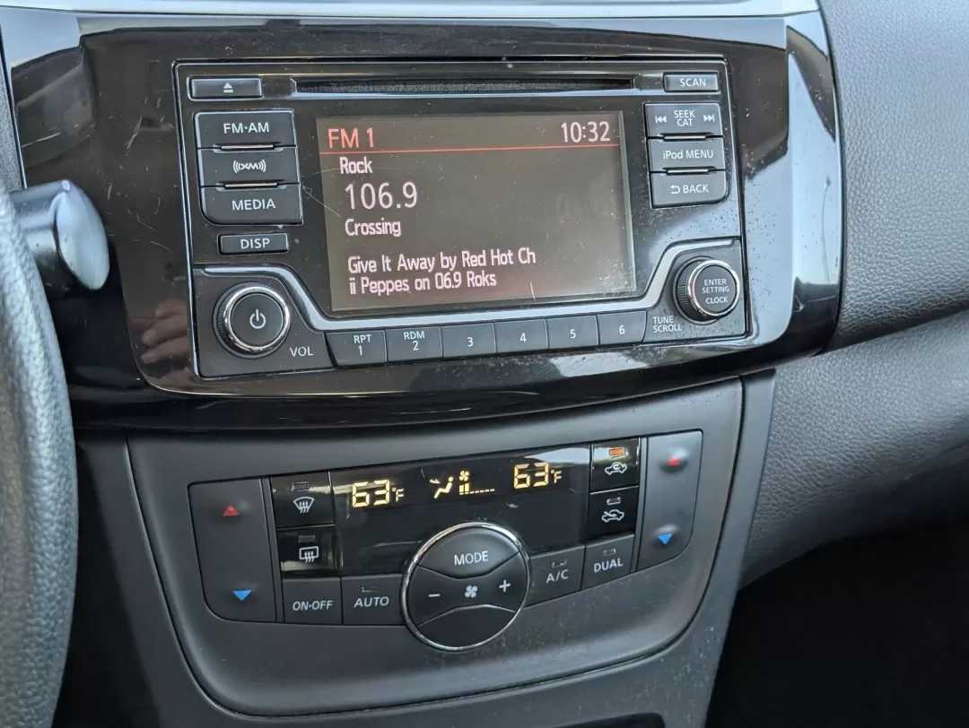 2018 /Black Nissan Sentra SV (3N1AB7AP9JY) with an Other engine, located at 3959 U.S. 80 W, Phenix City, AL, 36870, (334) 297-4885, 32.469296, -85.135185 - **Drive Your Dream with the 2018 Nissan Sentra SV Perfect for Your Lifestyle!**<br /> <br /> Are you ready to elevate your daily commute or embark on weekend getaways? The 2018 Nissan Sentra SV is a dynamic sedan designed for those who crave comfort and reliability on the road. With its sleek Aspen - Photo#16