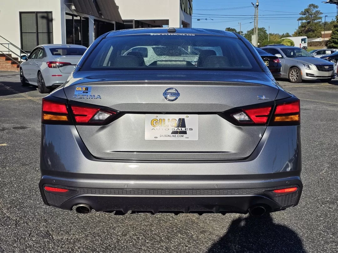 2019 /Charcoal Nissan Altima 2.5 SL (1N4BL4EV9KC) with an Other engine, located at 3959 U.S. 80 W, Phenix City, AL, 36870, (334) 297-4885, 32.469296, -85.135185 - **Experience the Perfect Blend of Comfort and Technology with the 2019 Nissan Altima 2.5 SL!** <br /> <br /> Are you on the lookout for a reliable sedan that seamlessly fits into your active lifestyle? Whether you're commuting to work in Phenix City, AL, or taking long weekend drives to explore the - Photo#5