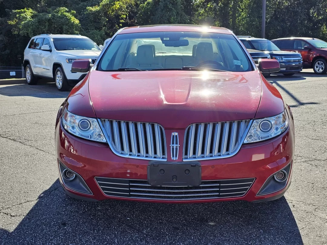 2009 Lincoln MKS (1LNHM94R29G) with an Other engine, located at 3959 U.S. 80 W, Phenix City, AL, 36870, (334) 297-4885, 32.469296, -85.135185 - Discover your next adventure with the 2009 Lincoln MKS, the perfect blend of luxury and practicality for those who demand more from their vehicle. Whether you're a growing family in need of a comfortable ride, a commuter looking for reliability, or someone craving style for weekend escapades, this a - Photo#1