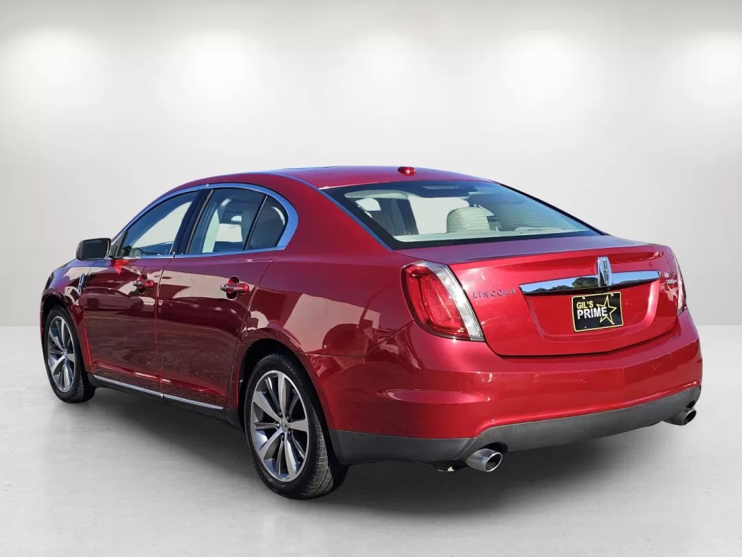 2009 Lincoln MKS (1LNHM94R29G) with an Other engine, located at 804 22nd Ave, Phenix City, AL, 36870, (334) 297-1860, 32.484749, -85.024475 - Discover your next adventure with the 2009 Lincoln MKS, the perfect blend of luxury and practicality for those who demand more from their vehicle. Whether you're a growing family in need of a comfortable ride, a commuter looking for reliability, or someone craving style for weekend escapades, this a - Photo#6