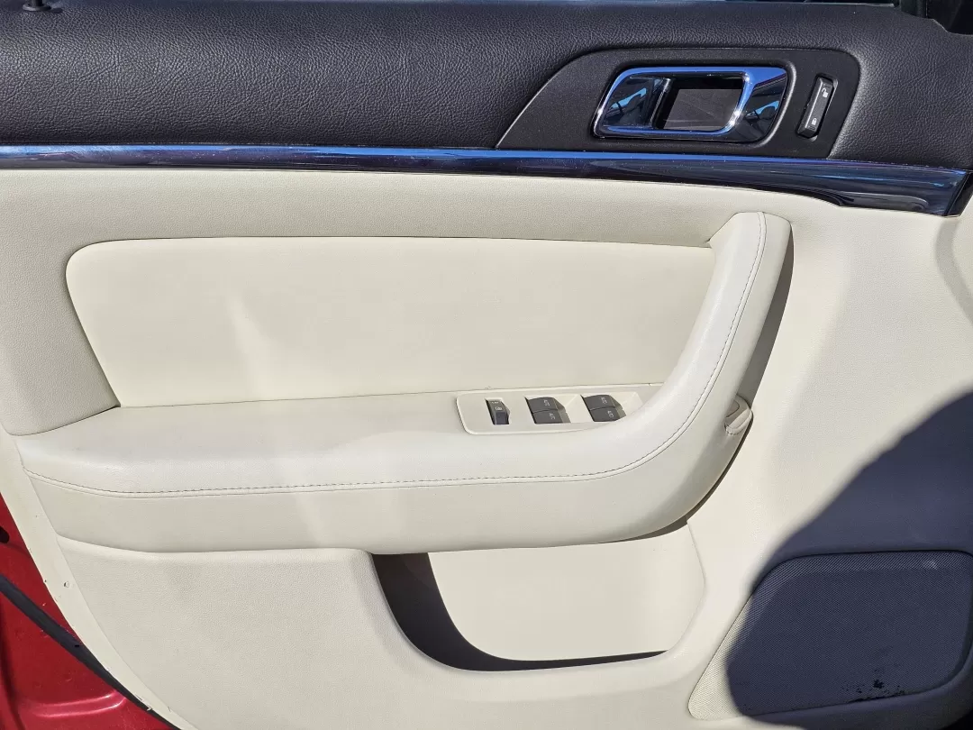 2009 Lincoln MKS (1LNHM94R29G) with an Other engine, located at 804 22nd Ave, Phenix City, AL, 36870, (334) 297-1860, 32.484749, -85.024475 - Discover your next adventure with the 2009 Lincoln MKS, the perfect blend of luxury and practicality for those who demand more from their vehicle. Whether you're a growing family in need of a comfortable ride, a commuter looking for reliability, or someone craving style for weekend escapades, this a - Photo#8