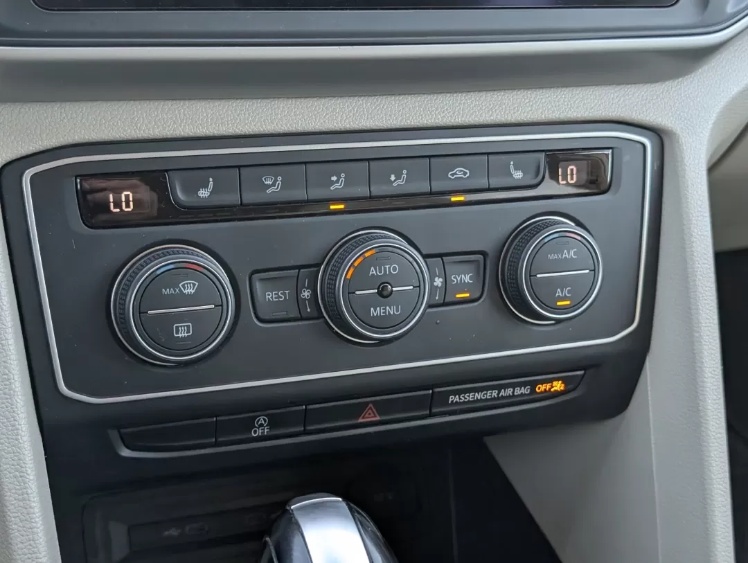2021 /Shetland Beige Volkswagen Atlas 2.0T SE (1V2DP2CA2MC) with an Other engine, located at 3959 U.S. 80 W, Phenix City, AL, 36870, (334) 297-4885, 32.469296, -85.135185 - 2021 Volkswagen Atlas 2.0T SE - Photo#15