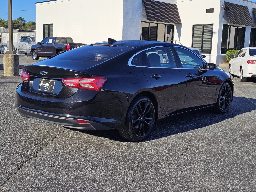 2021 /Jet Black Chevrolet Malibu LT (1G1ZD5ST3MF) with an Other engine, located at 3959 U.S. 80 W, Phenix City, AL, 36870, (334) 297-4885, 32.469296, -85.135185 - Are you in search of a vehicle that seamlessly blends style, comfort, and performance for your daily commute or weekend escapades? Look no further than this stunning 2021 Chevrolet Malibu LT, available now at Gils Auto-your trusted Buy Here Pay Here dealership in Phenix City, AL. Located convenientl - Photo#4