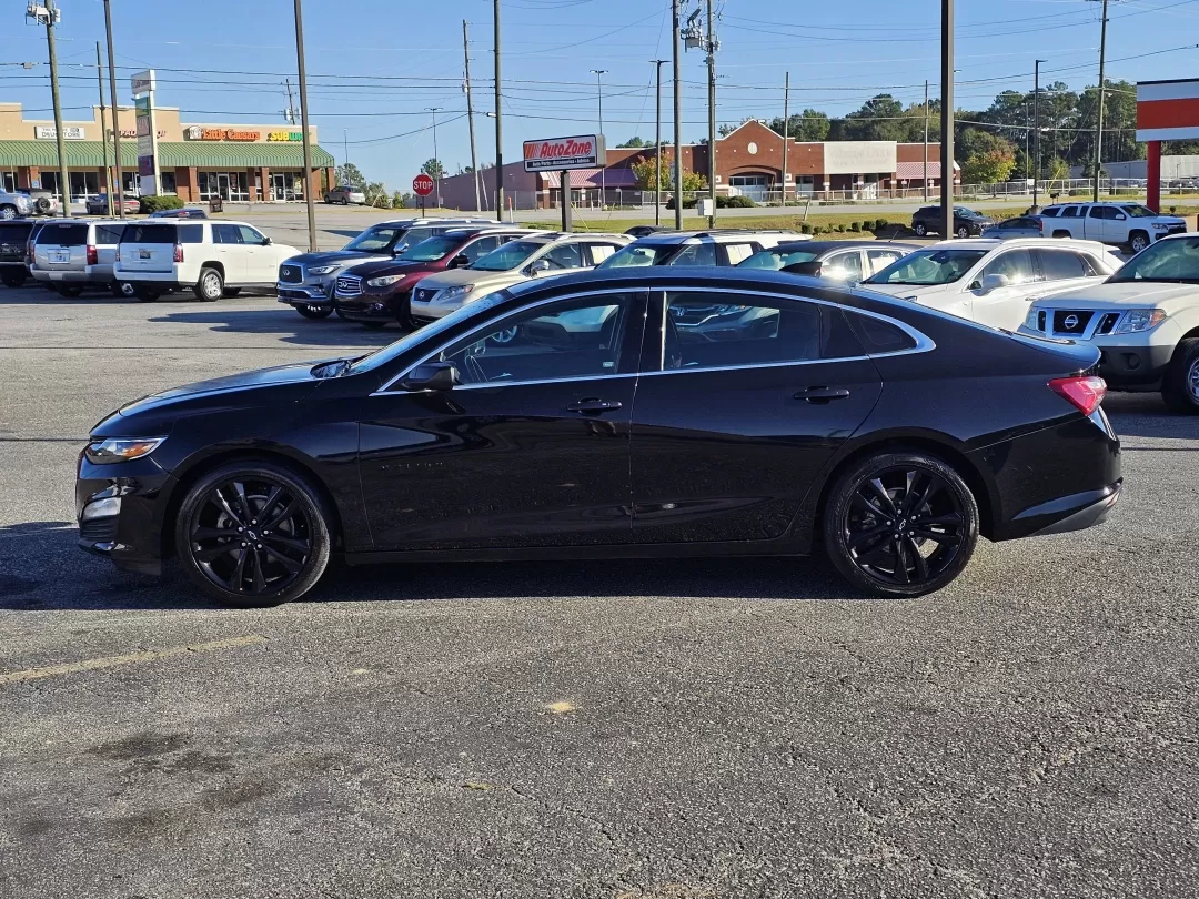 2021 /Jet Black Chevrolet Malibu LT (1G1ZD5ST3MF) with an Other engine, located at 3959 U.S. 80 W, Phenix City, AL, 36870, (334) 297-4885, 32.469296, -85.135185 - Are you in search of a vehicle that seamlessly blends style, comfort, and performance for your daily commute or weekend escapades? Look no further than this stunning 2021 Chevrolet Malibu LT, available now at Gils Auto-your trusted Buy Here Pay Here dealership in Phenix City, AL. Located convenientl - Photo#7