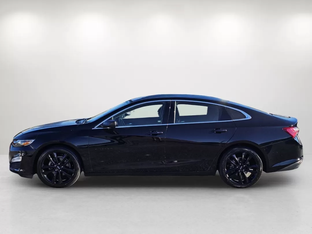 2021 /Jet Black Chevrolet Malibu LT (1G1ZD5ST3MF) with an Other engine, located at 7000 Northlake Connector, Columbus, GA, 31904, (706) 987-8085, 32.524975, -84.978134 - Are you in search of a vehicle that seamlessly blends style, comfort, and performance for your daily commute or weekend escapades? Look no further than this stunning 2021 Chevrolet Malibu LT, available now at Gils Auto-your trusted Buy Here Pay Here dealership in Phenix City, AL. Located convenientl - Photo#7