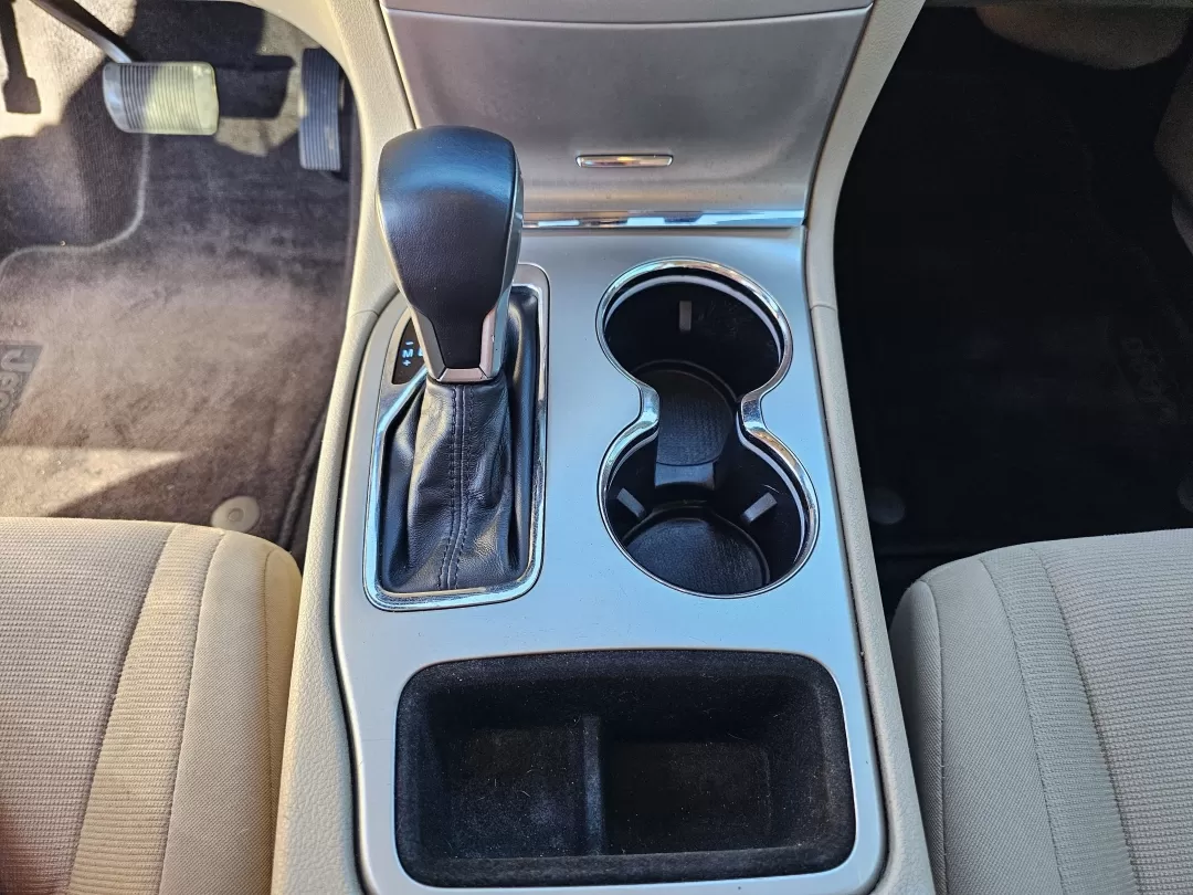 2017 /Lt Frost Beige/Black Jeep Grand Cherokee Laredo (1C4RJEAG3HC) with an Other engine, located at 3959 U.S. 80 W, Phenix City, AL, 36870, (334) 297-4885, 32.469296, -85.135185 - Looking for an SUV that combines versatility, style, and reliability for your family adventures or daily commutes? Look no further than the 2017 Jeep Grand Cherokee Laredo, now available at Gils Auto in Phenix City, AL. This robust vehicle is perfect for growing families, weekend explorers, or anyon - Photo#12