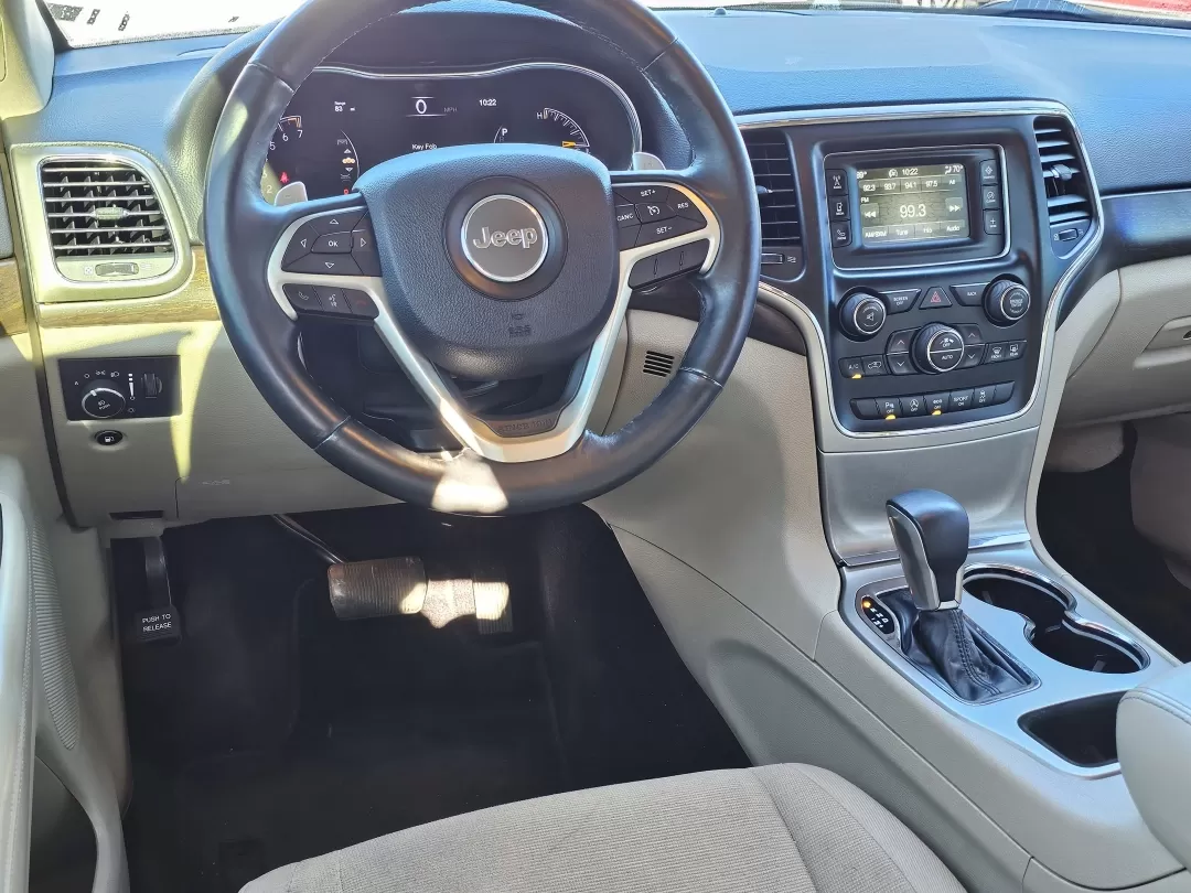 2017 /Lt Frost Beige/Black Jeep Grand Cherokee Laredo (1C4RJEAG3HC) with an Other engine, located at 3959 U.S. 80 W, Phenix City, AL, 36870, (334) 297-4885, 32.469296, -85.135185 - Looking for an SUV that combines versatility, style, and reliability for your family adventures or daily commutes? Look no further than the 2017 Jeep Grand Cherokee Laredo, now available at Gils Auto in Phenix City, AL. This robust vehicle is perfect for growing families, weekend explorers, or anyon - Photo#15