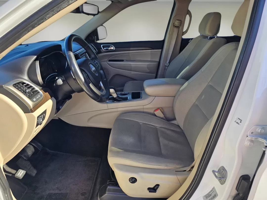 2017 /Lt Frost Beige/Black Jeep Grand Cherokee Laredo (1C4RJEAG3HC) with an Other engine, located at 3959 U.S. 80 W, Phenix City, AL, 36870, (334) 297-4885, 32.469296, -85.135185 - Looking for an SUV that combines versatility, style, and reliability for your family adventures or daily commutes? Look no further than the 2017 Jeep Grand Cherokee Laredo, now available at Gils Auto in Phenix City, AL. This robust vehicle is perfect for growing families, weekend explorers, or anyon - Photo#10