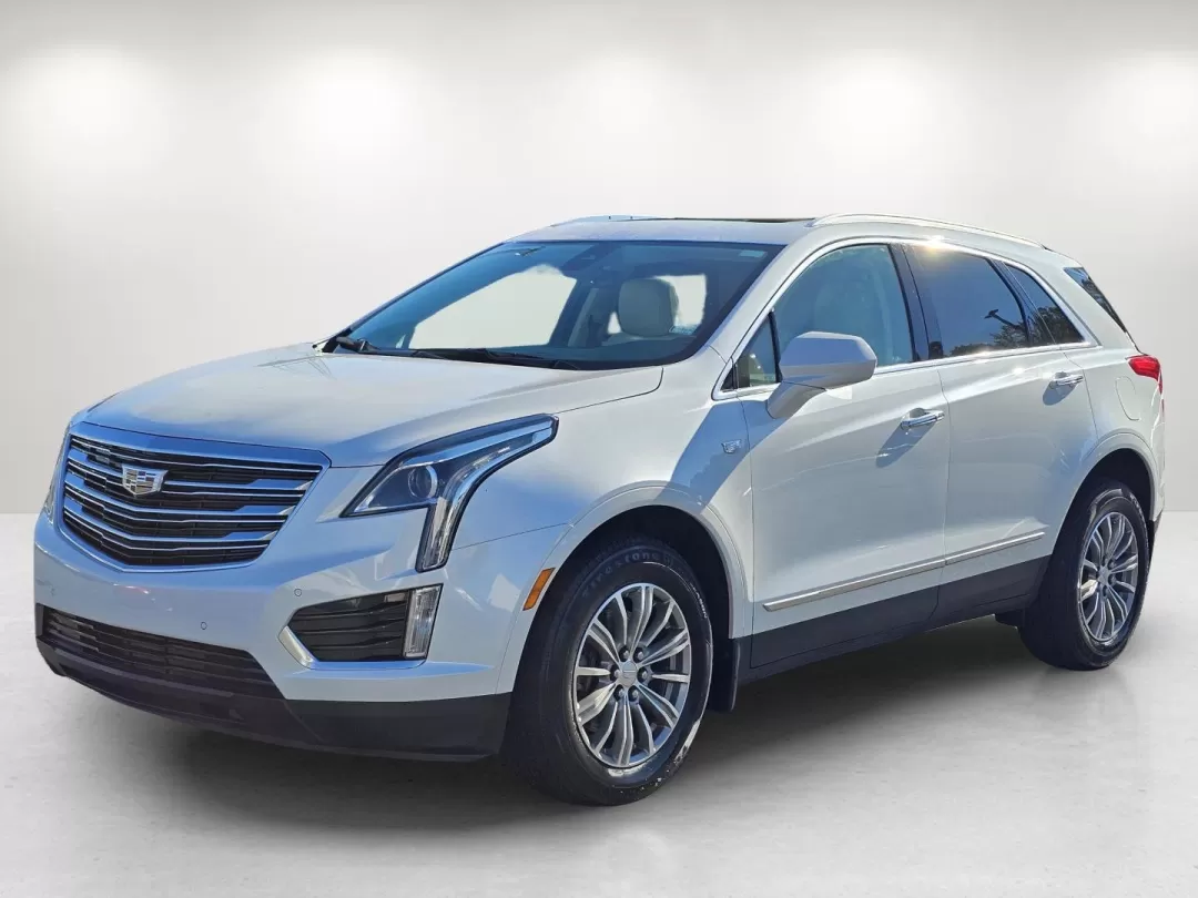 2018 /Cirrus Cadillac XT5 Luxury FWD (1GYKNCRS4JZ) with an Other engine, located at 3959 U.S. 80 W, Phenix City, AL, 36870, (334) 297-4885, 32.469296, -85.135185 - **Experience Luxury on Every Adventure with the 2018 Cadillac XT5** <br /> Are you in search of the perfect vehicle to elevate your daily commute while providing versatility for weekend getaways? Look no further than the stunning 2018 Cadillac XT5 Luxury FWD, available now at Gils Auto in Phenix Ci - Photo#1