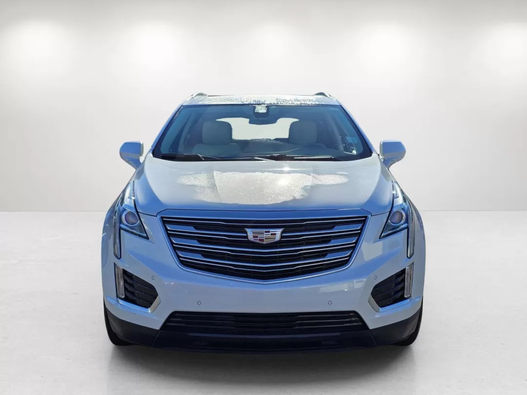 2018 /Cirrus Cadillac XT5 Luxury FWD (1GYKNCRS4JZ) with an Other engine, located at 3959 U.S. 80 W, Phenix City, AL, 36870, (334) 297-4885, 32.469296, -85.135185 - **Experience Luxury on Every Adventure with the 2018 Cadillac XT5** <br /> Are you in search of the perfect vehicle to elevate your daily commute while providing versatility for weekend getaways? Look no further than the stunning 2018 Cadillac XT5 Luxury FWD, available now at Gils Auto in Phenix Ci - Photo#2
