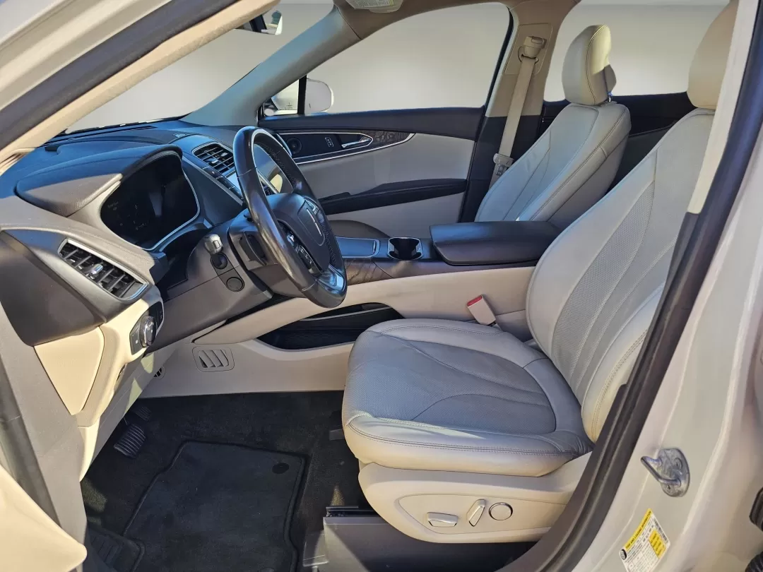 2019 Lincoln Nautilus Reserve (2LMPJ6LP3KB) with an Other engine, located at 3959 U.S. 80 W, Phenix City, AL, 36870, (334) 297-4885, 32.469296, -85.135185 - **Elevate Your Lifestyle with the 2019 Lincoln Nautilus Reserve at Gils Auto!**<br /> <br /> Are you ready to embrace a new level of luxury and comfort while navigating life's adventures? Look no further than the stunning 2019 Lincoln Nautilus Reserve, now available at Gils Auto in Phenix City, AL. - Photo#9