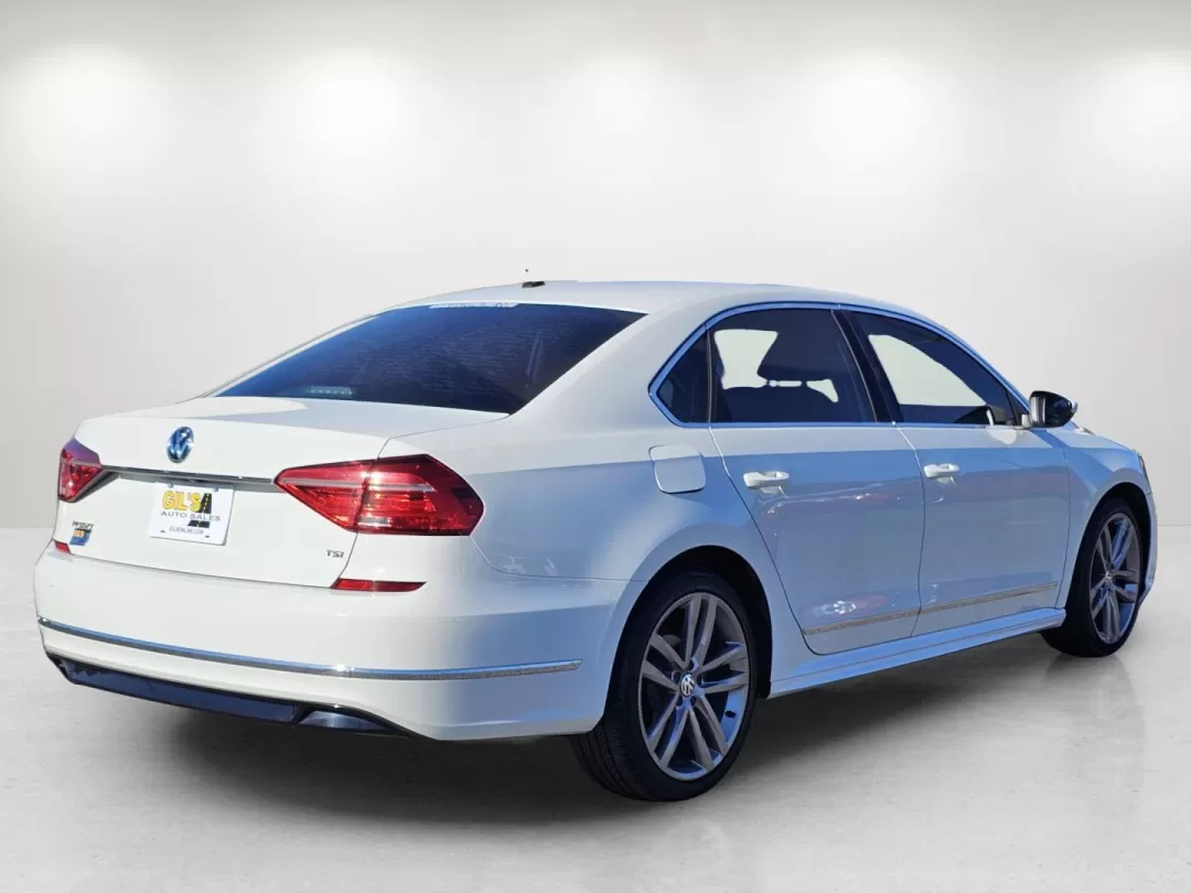 2016 Volkswagen Passat 1.8T S (1VWAT7A35GC) with an Other engine, located at 3959 U.S. 80 W, Phenix City, AL, 36870, (334) 297-4885, 32.469296, -85.135185 - Are you in the market for a dependable vehicle that seamlessly fits into your busy lifestyle? Look no further than the 2016 Volkswagen Passat 1.8T S, now available at Gils Auto in Phenix City, AL. Whether you're a growing family looking for a spacious sedan, a commuter seeking fuel efficiency, or so - Photo#4