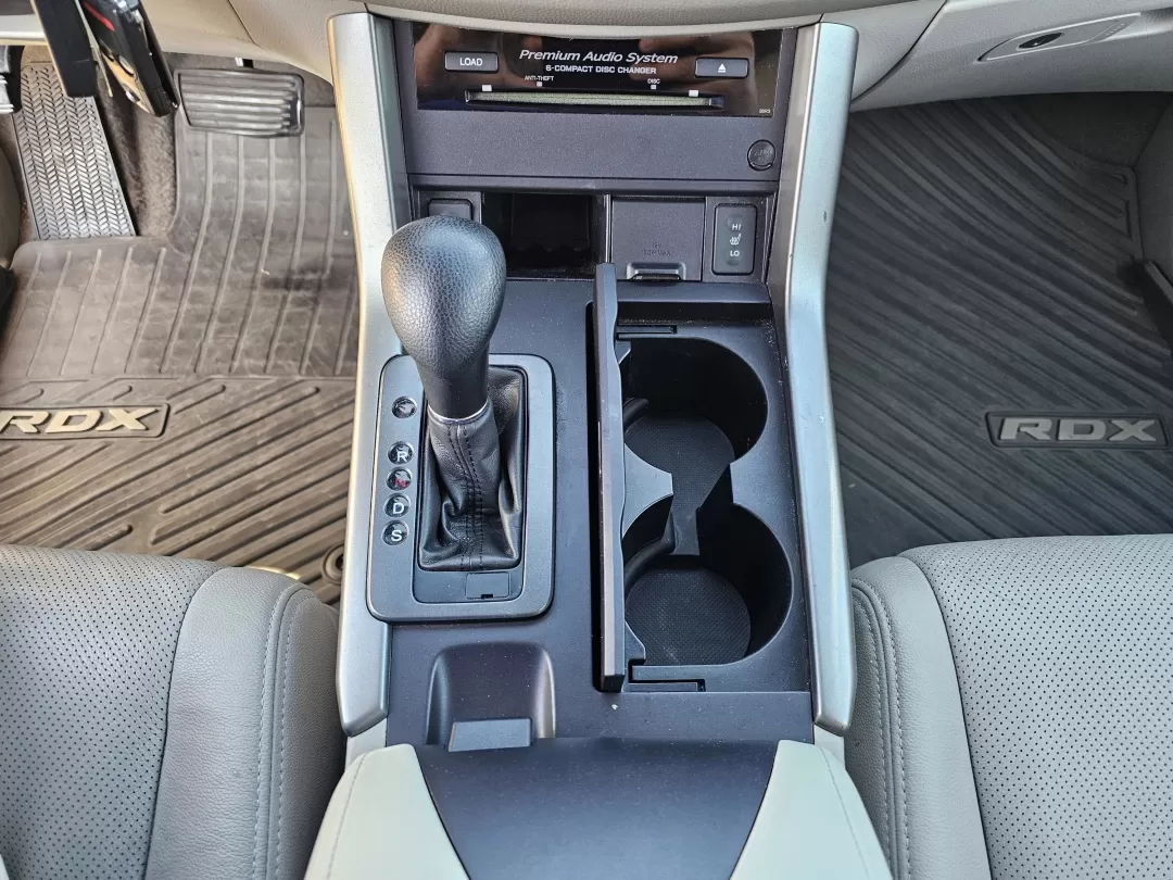 2011 Acura RDX (5J8TB2H23BA) with an Other engine, located at 7000 Northlake Connector, Columbus, GA, 31904, (706) 987-8085, 32.524975, -84.978134 - **Elevate Your Adventures with the 2011 Acura RDX at Gils Auto - Phenix City!**<br /> <br /> Are you ready to experience the perfect blend of style, comfort, and versatility? The 2011 Acura RDX is your ideal companion for weekend getaways, family outings, or daily commutes. With a sporty utility des - Photo#12