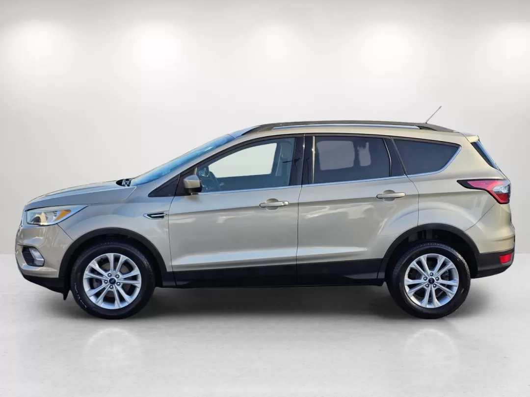 2018 Ford Escape SE (1FMCU0GD5JU) with an Other engine, located at 3959 U.S. 80 W, Phenix City, AL, 36870, (334) 297-4885, 32.469296, -85.135185 - **Experience Life on the Go with the 2018 Ford Escape SE from Gils Auto!** <br /> <br /> Are you looking for the perfect vehicle that fits your adventurous lifestyle while providing the comfort and reliability you need? The 2018 Ford Escape SE is a versatile SUV designed for everything from family o - Photo#7