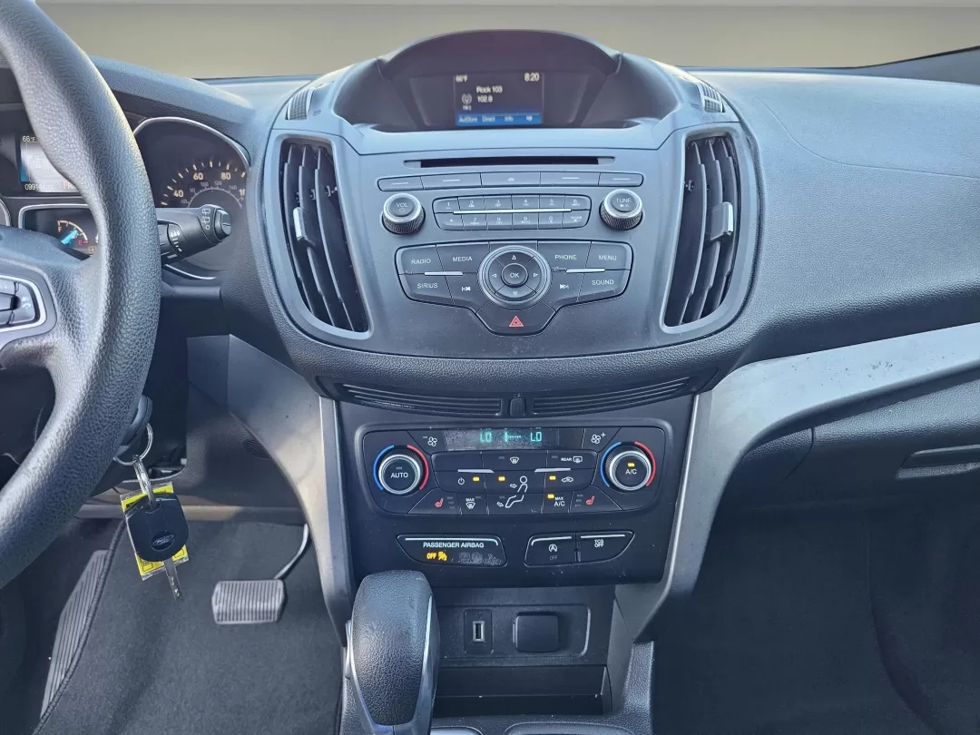 2018 Ford Escape SE (1FMCU0GD5JU) with an Other engine, located at 3959 U.S. 80 W, Phenix City, AL, 36870, (334) 297-4885, 32.469296, -85.135185 - **Experience Life on the Go with the 2018 Ford Escape SE from Gils Auto!** <br /> <br /> Are you looking for the perfect vehicle that fits your adventurous lifestyle while providing the comfort and reliability you need? The 2018 Ford Escape SE is a versatile SUV designed for everything from family o - Photo#11