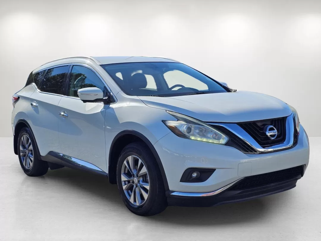 2015 /Black Nissan Murano SL (5N1AZ2MG2FN) with an Other engine, located at 3959 U.S. 80 W, Phenix City, AL, 36870, (334) 297-4885, 32.469296, -85.135185 - **Elevate Your Lifestyle with the 2015 Nissan Murano SL at Gils Auto!** <br /> <br /> Are you ready to experience the perfect blend of comfort, style, and reliability? The 2015 Nissan Murano SL is here to elevate your daily commute, weekend getaways, or family adventures-all while ensuring you stay - Photo#3