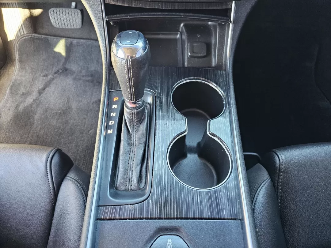 2020 /Jet Black Chevrolet Impala LT (2G11Z5S37L9) with an Other engine, located at 804 22nd Ave, Phenix City, AL, 36870, (334) 297-1860, 32.484749, -85.024475 - Are you looking for a reliable sedan that can elevate your daily commute while providing ample space and comfort for weekend adventures? Look no further than this stunning 2020 Chevrolet Impala LT, now available at Gils Auto in Phenix City, AL! With its sleek Summit White exterior and spacious Jet B - Photo#12