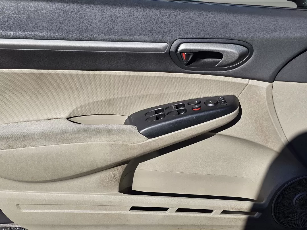 2011 Honda Civic Sdn EX (19XFA1F84BE) with an Other engine, located at 804 22nd Ave, Phenix City, AL, 36870, (334) 297-1860, 32.484749, -85.024475 - 2011 Honda Civic Sdn EX - Photo#8