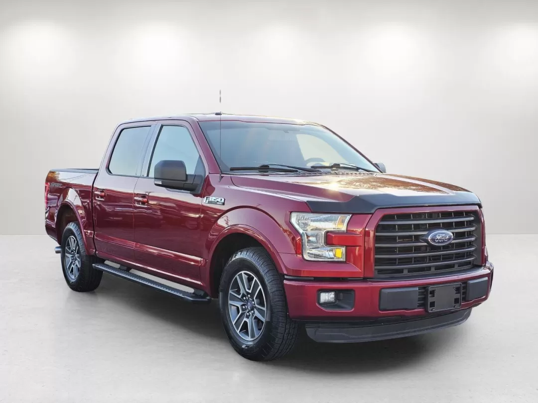 2015 Ford F-150 XLT (1FTEW1CF5FK) with an Other engine, located at 3959 U.S. 80 W, Phenix City, AL, 36870, (334) 297-4885, 32.469296, -85.135185 - **Unleash Your Adventurous Spirit with the 2015 Ford F-150!** <br /> <br /> Are you searching for a reliable vehicle that perfectly balances work and play? The 2015 Ford F-150 Crew Cab Pickup, available at Gils Auto in Phenix City, AL, is designed to meet your needs and fuel your lifestyle. Whether - Photo#2