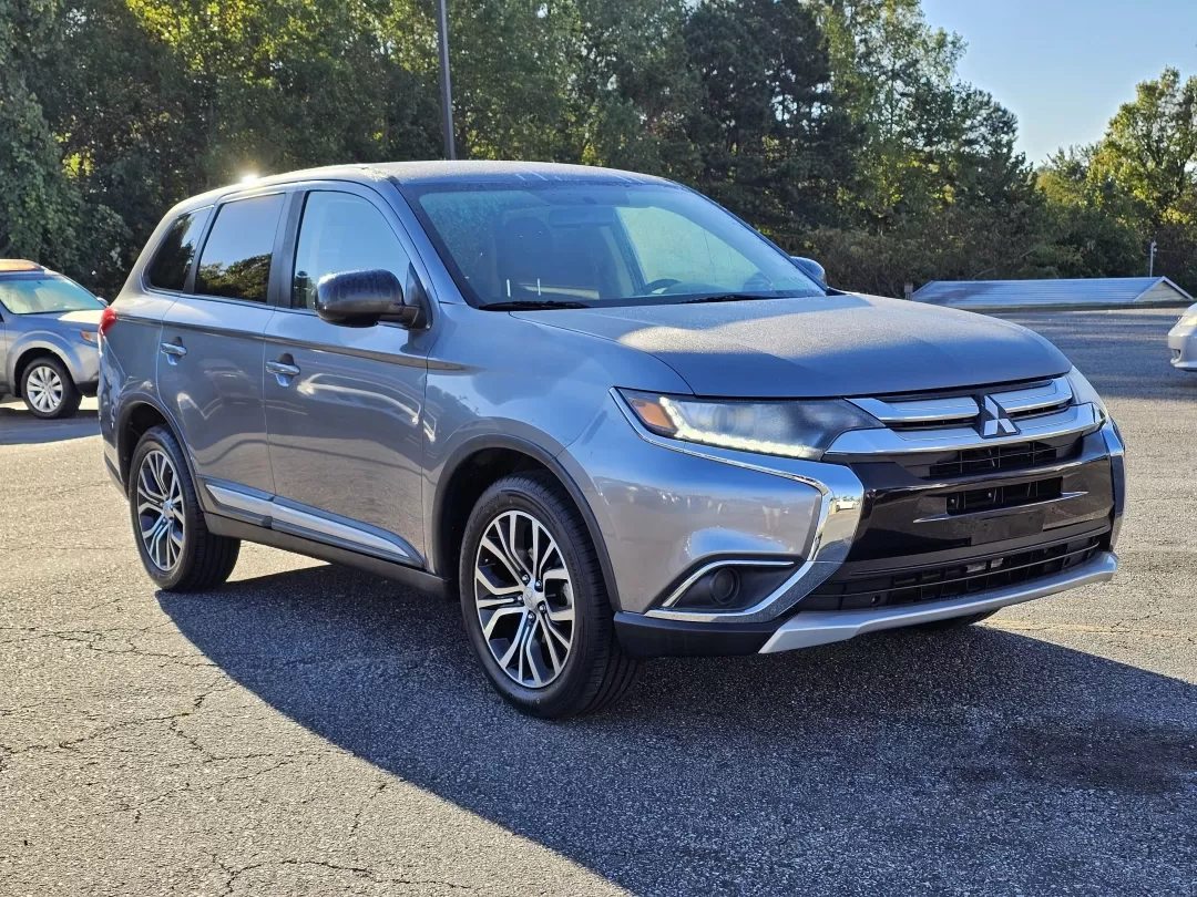 2018 Mitsubishi Outlander ES (JA4AZ3A36JZ) with an Other engine, located at 3959 U.S. 80 W, Phenix City, AL, 36870, (334) 297-4885, 32.469296, -85.135185 - Are you ready to elevate your family's adventures and daily commutes? The 2018 Mitsubishi Outlander is the perfect SUV for growing families and those who love weekend getaways. With its spacious interior, advanced safety features, and impressive four-wheel drive capabilities, this vehicle is designe - Photo#2