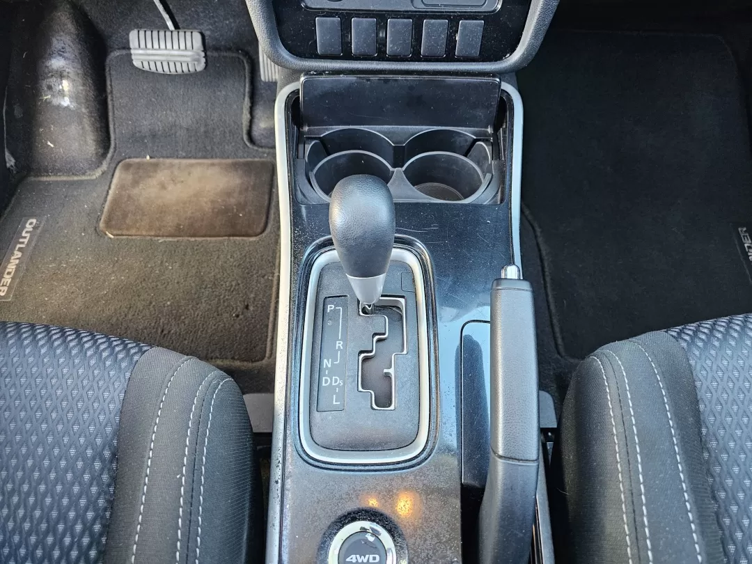 2018 Mitsubishi Outlander ES (JA4AZ3A36JZ) with an Other engine, located at 3959 U.S. 80 W, Phenix City, AL, 36870, (334) 297-4885, 32.469296, -85.135185 - Are you ready to elevate your family's adventures and daily commutes? The 2018 Mitsubishi Outlander is the perfect SUV for growing families and those who love weekend getaways. With its spacious interior, advanced safety features, and impressive four-wheel drive capabilities, this vehicle is designe - Photo#11