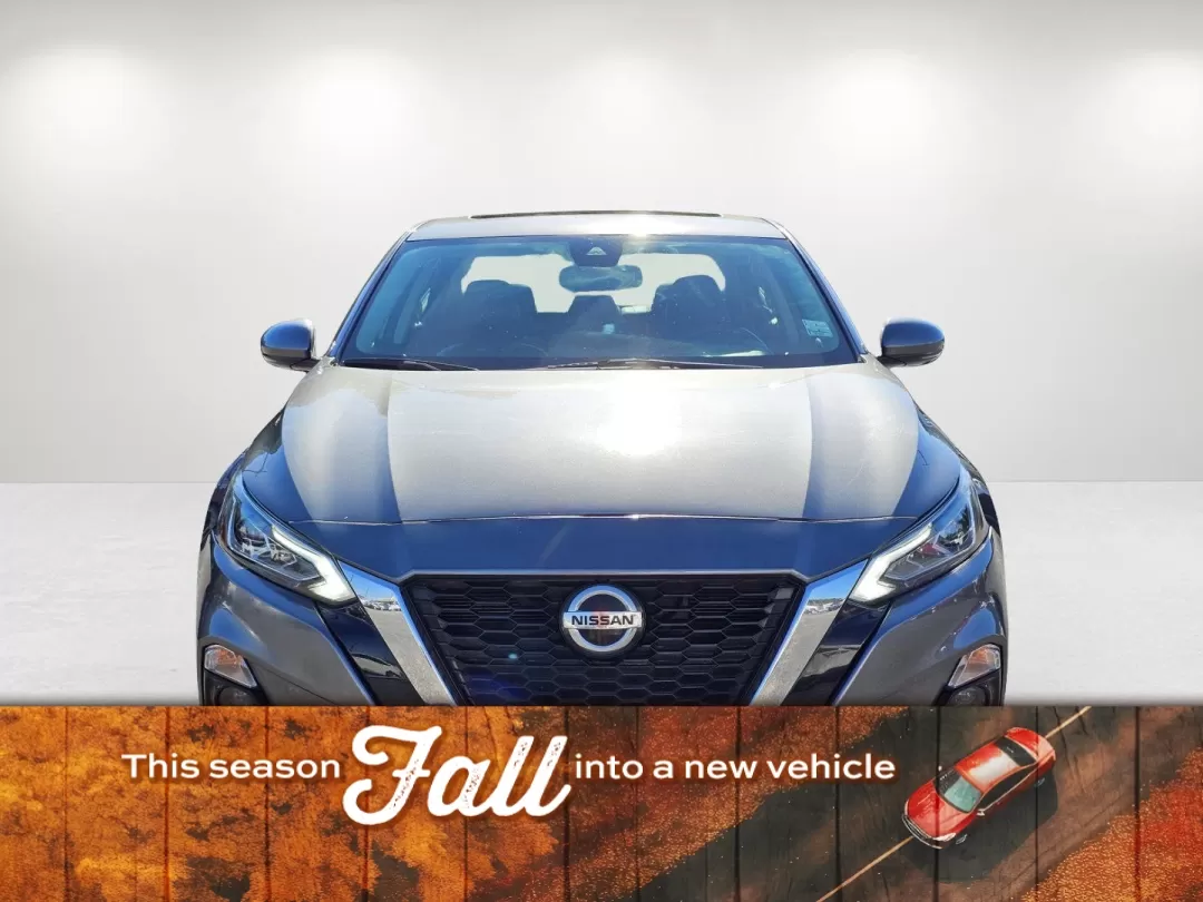 2020 /Charcoal Nissan Altima 2.0 Platinum (1N4AL4FV3LC) with an Other engine, located at 1430 Gateway Drive, Opelika, AL, 36801, (334) 239-0944, 32.637871, -85.409790 - **Experience the 2020 Nissan Altima 2.0 Platinum: Your Ideal Sedan for Modern Living!**<br /> <br /> Are you searching for a vehicle that perfectly combines style, reliability, and modern features? Look no further than the stunning 2020 Nissan Altima 2.0 Platinum, available now at Gils Auto in Opeli - Photo#0