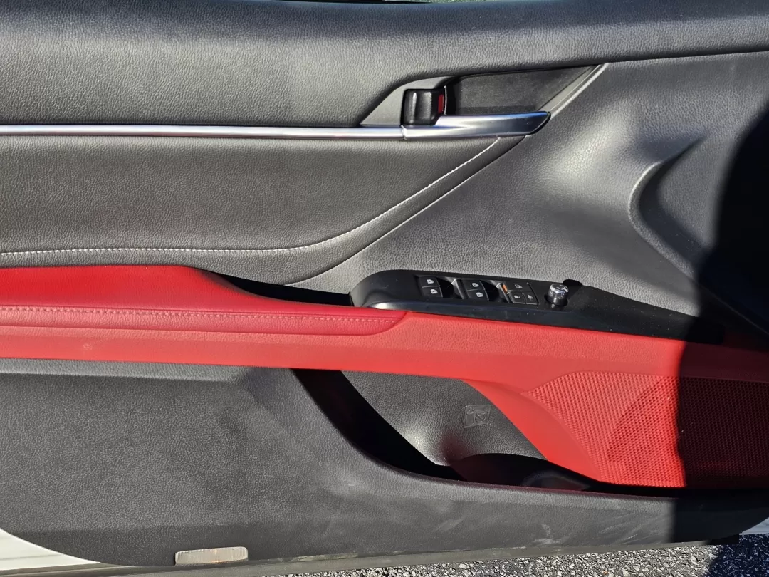 2018 Toyota Camry XSE (4T1B61HK3JU) with an Other engine, located at 3959 U.S. 80 W, Phenix City, AL, 36870, (334) 297-4885, 32.469296, -85.135185 - ### Elevate Your Daily Drive with the 2018 Toyota Camry XSE at Gils Auto in Phenix City, AL<br /> <br /> If you're searching for a stylish and reliable sedan that effortlessly combines comfort, technology, and performance, look no further than the 2018 Toyota Camry XSE. Perfect for daily commuters, - Photo#8