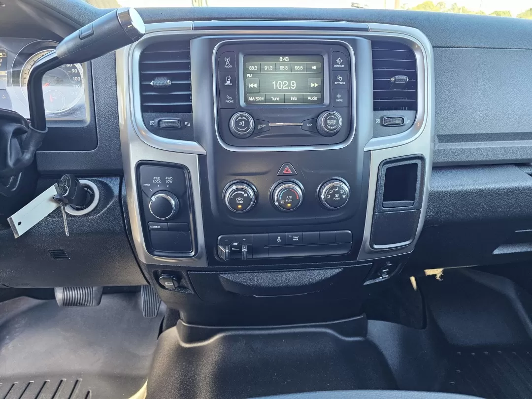 2016 /Diesel Gray/Black Ram 2500 SLT (3C6TR5DT2GG) with an Other engine, located at 3959 U.S. 80 W, Phenix City, AL, 36870, (334) 297-4885, 32.469296, -85.135185 - **Discover Your Next Adventure with the 2016 Ram 2500 SLT at Gils Auto!**<br /> <br /> Whether you're hauling heavy loads, embarking on weekend adventures, or navigating daily commutes, the 2016 Ram 2500 SLT is the versatile pickup truck you need. With its robust build and impressive features, this - Photo#12