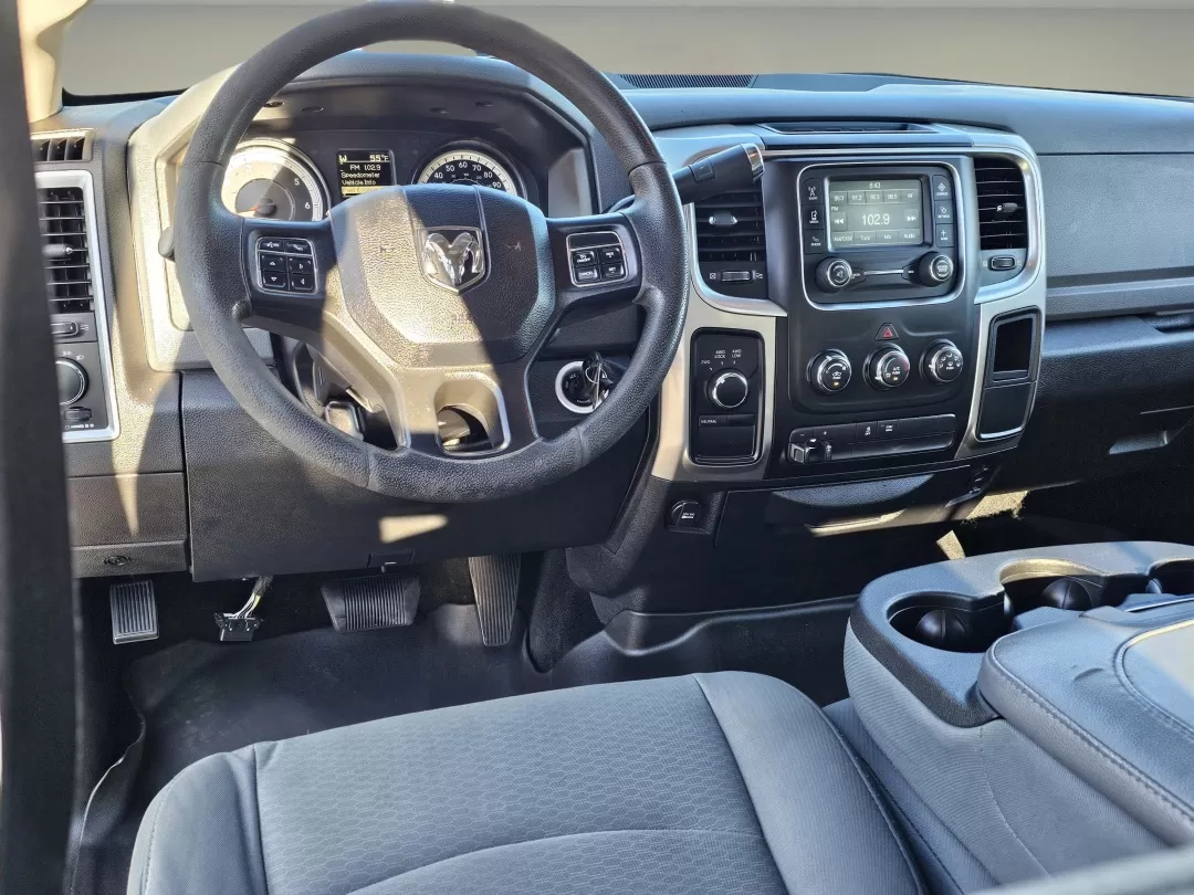 2016 /Diesel Gray/Black Ram 2500 SLT (3C6TR5DT2GG) with an Other engine, located at 1430 Gateway Drive, Opelika, AL, 36801, (334) 239-0944, 32.637871, -85.409790 - 2016 Ram 2500 SLT - Photo#15