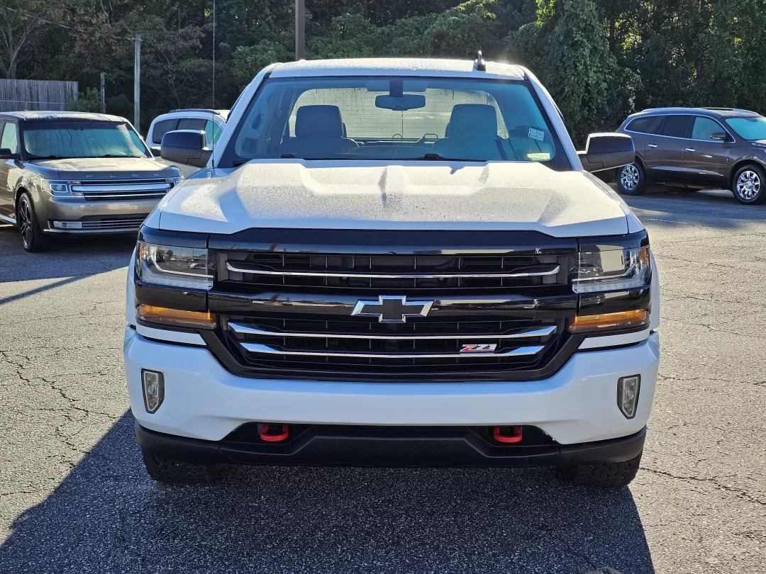 2017 /Jet Black Chevrolet Silverado 1500 LT (1GCVKREC3HZ) with an Other engine, located at 3959 U.S. 80 W, Phenix City, AL, 36870, (334) 297-4885, 32.469296, -85.135185 - Experience the thrill of adventure with the 2017 Chevrolet Silverado 1500 LT Extended Cab Pickup, available now at Gils Auto, your trusted Buy Here Pay Here dealership located at 3959 U.S. 80 W, Phenix City, AL 36870. With its rugged design and power-packed performance, this truck is perfect for wee - Photo#1