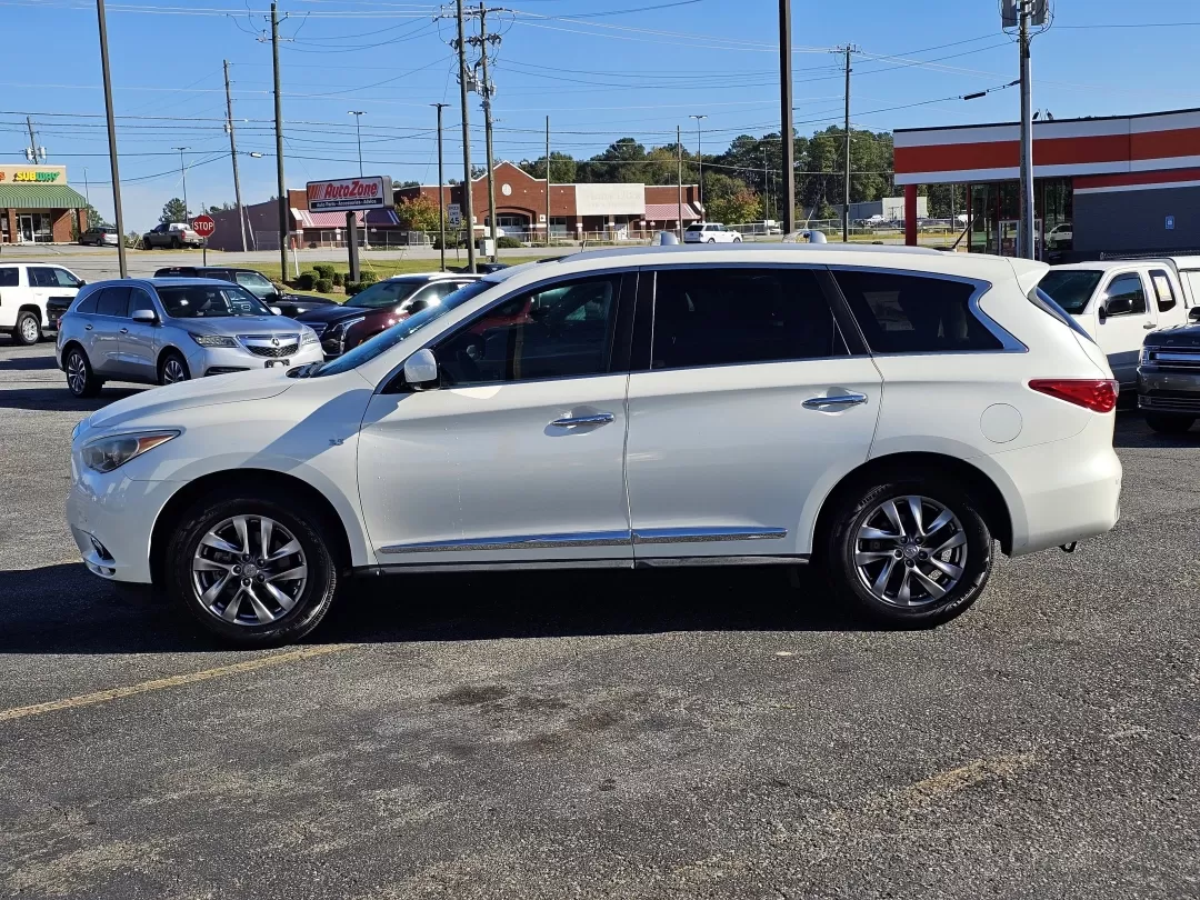 2015 /Wheat Infiniti QX60 (5N1AL0MN8FC) with an Other engine, located at 3959 U.S. 80 W, Phenix City, AL, 36870, (334) 297-4885, 32.469296, -85.135185 - **Explore the Perfect Family SUV: 2015 Infiniti QX60 at Gils Auto - Phenix City**<br /> <br /> Are you searching for the ideal family SUV that seamlessly combines comfort, safety, and style? Look no further! Presenting the 2015 Infiniti QX60, a vehicle designed for growing families and adventurers a - Photo#7