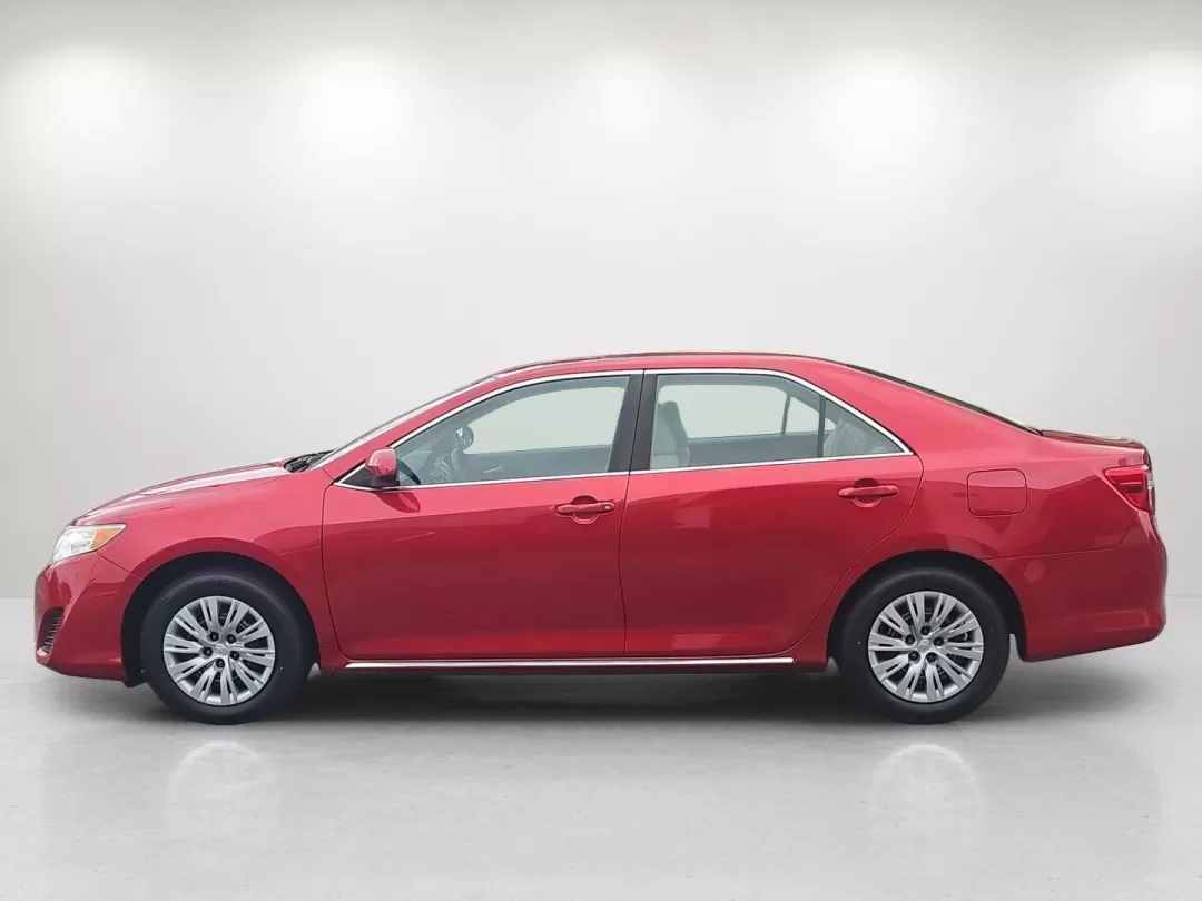 2014 Toyota Camry LE (4T1BF1FK3EU) with an Other engine, located at 5115 14th Ave., Columbus, GA, 31904, (706) 323-0345, 32.511494, -84.971046 - **Unleash Your Drive with This 2014 Toyota Camry Perfect for Your Daily Commute!**<br /> <br /> Are you in search of a reliable and stylish vehicle that fits seamlessly into your everyday life? Look no further than this striking 2014 Toyota Camry, designed for commuters and weekend adventurers alik - Photo#7