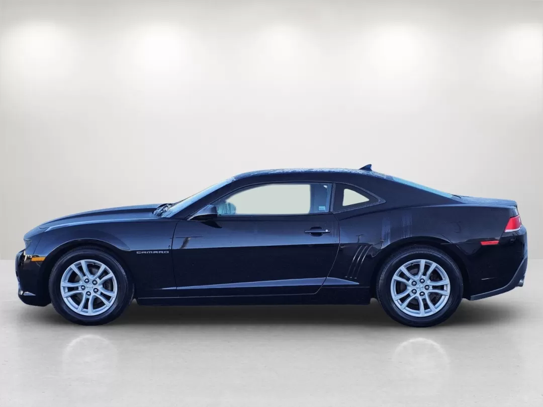 2015 /Black Chevrolet Camaro LS (2G1FB1E35F9) with an Other engine, located at 1430 Gateway Drive, Opelika, AL, 36801, (334) 239-0944, 32.637871, -85.409790 - 2015 Chevrolet Camaro LS - Photo#7