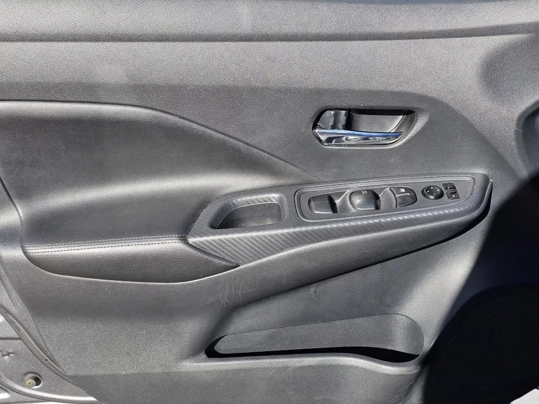 2020 /Graphite Nissan Versa SV (3N1CN8EV9LL) with an Other engine, located at 1430 Gateway Drive, Opelika, AL, 36801, (334) 239-0944, 32.637871, -85.409790 - **Elevate Your Daily Commute with the 2020 Nissan Versa SV at Gils Auto!**<br /> <br /> If you're seeking a reliable, stylish, and budget-friendly sedan for your daily commute or weekend getaways, look no further than this 2020 Nissan Versa SV. This versatile vehicle not only offers impressive fuel - Photo#8