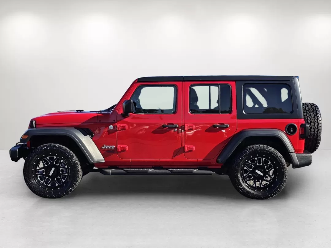 2018 /Black Jeep Wrangler Sport (1C4HJXDG9JW) with an Other engine, located at 3959 U.S. 80 W, Phenix City, AL, 36870, (334) 297-4885, 32.469296, -85.135185 - **Unleash Adventure with This 2018 Jeep Wrangler Sport! Perfect for Weekend Warriors and Daily Commuters Alike!**<br /> <br /> If you're searching for a versatile vehicle that can seamlessly transition from daily commutes to thrilling weekend adventures, look no further than this stunning 2018 Jeep - Photo#7