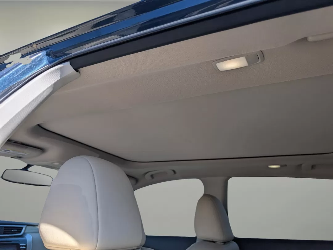 2016 /Beige Nissan Murano Platinum (5N1AZ2MG4GN) with an Other engine, located at 3959 U.S. 80 W, Phenix City, AL, 36870, (334) 297-4885, 32.469296, -85.135185 - Elevate your driving experience with the 2016 Nissan Murano Platinum, now available at Gils Auto in Phenix City, AL. Imagine cruising down the scenic U.S. 80 W, your family comfortably settled in the spacious interior of this stylish SUV, complete with luxurious beige leather-appointed seats and a p - Photo#14