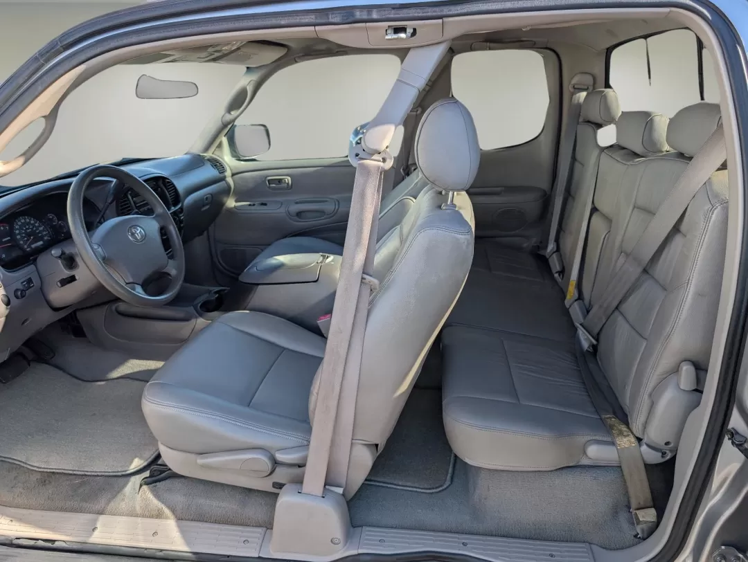 2006 Toyota Tundra SR5 (5TBRT34126S) with an Other engine, located at 3959 U.S. 80 W, Phenix City, AL, 36870, (334) 297-4885, 32.469296, -85.135185 - Are you in the market for a reliable vehicle that can handle both your daily commute and weekend adventures? Look no further than this 2006 Toyota Tundra SR5, available now at Gils Auto in Phenix City, AL. This extended cab pickup is not just a vehicle; it's a lifestyle upgrade, perfect for anyone w - Photo#19