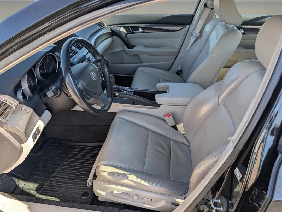 2012 Acura TL Auto (19UUA8F23CA) with an Other engine, located at 5115 14th Ave., Columbus, GA, 31904, (706) 323-0345, 32.511494, -84.971046 - 2012 Acura TL Auto - Photo#11