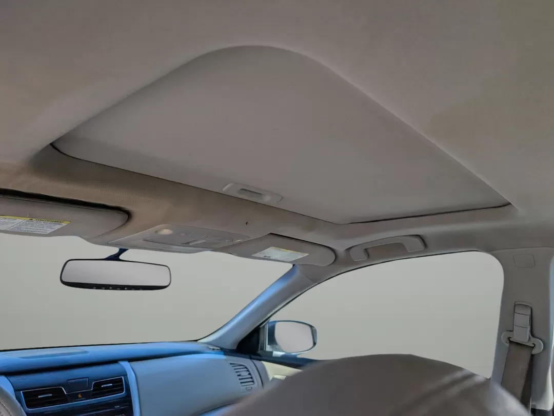 2015 /Beige Nissan Altima 2.5 SV (1N4AL3AP5FC) with an Other engine, located at 521 Old Farm Lane Rd, Prattville, AL, 36066, (334) 325-1505, 32.482460, -86.416367 - **Drive Your Future with the 2015 Nissan Altima Perfect for Your Lifestyle!**<br /> <br /> Are you in search of a reliable sedan that complements your lifestyle, whether it's daily commuting, family road trips, or simply navigating the urban landscape of Phenix City? Look no further! Gils Auto in P - Photo#14