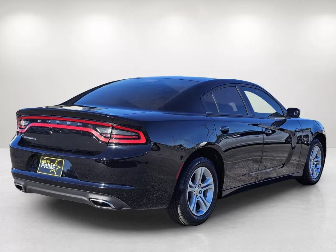 2016 /Black Dodge Charger SE (2C3CDXBG3GH) with an Other engine, located at 5115 14th Ave., Columbus, GA, 31904, (706) 323-0345, 32.511494, -84.971046 - Experience the thrill of the open road with the 2016 Dodge Charger SE, a perfect blend of style and performance ideal for both daily commuters and weekend adventurers. This sporty coupe isn't just a car; it's a lifestyle choice designed for those who crave excitement, whether you're navigating city - Photo#4