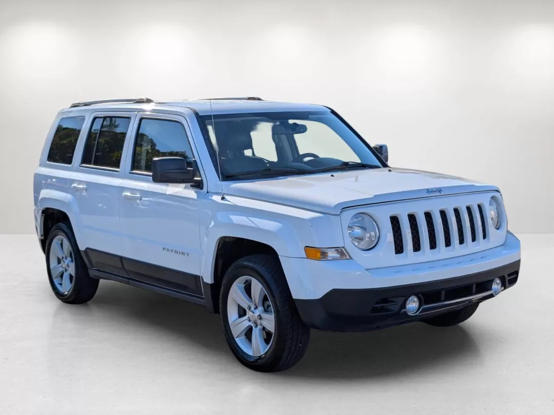 2014 /Dark Slate Gray Jeep Patriot Limited (1C4NJPCB8ED) with an Other engine, located at 3959 U.S. 80 W, Phenix City, AL, 36870, (334) 297-4885, 32.469296, -85.135185 - Discover the ultimate blend of style and practicality with the 2014 Jeep Patriot Limited, an SUV designed for those who refuse to compromise on adventure or comfort. Whether you're exploring the scenic routes of the Chattahoochee River or commuting through the bustling streets of Phenix City, AL, th - Photo#3