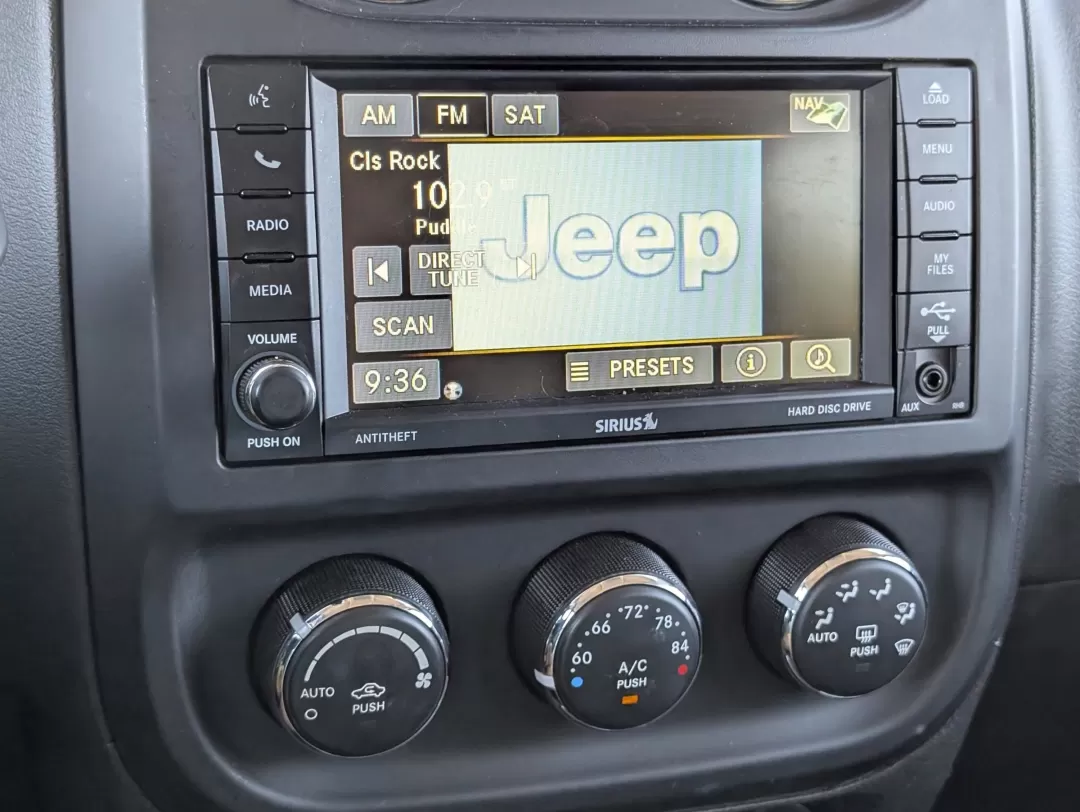 2014 /Dark Slate Gray Jeep Patriot Limited (1C4NJPCB8ED) with an Other engine, located at 3959 U.S. 80 W, Phenix City, AL, 36870, (334) 297-4885, 32.469296, -85.135185 - Discover the ultimate blend of style and practicality with the 2014 Jeep Patriot Limited, an SUV designed for those who refuse to compromise on adventure or comfort. Whether you're exploring the scenic routes of the Chattahoochee River or commuting through the bustling streets of Phenix City, AL, th - Photo#17