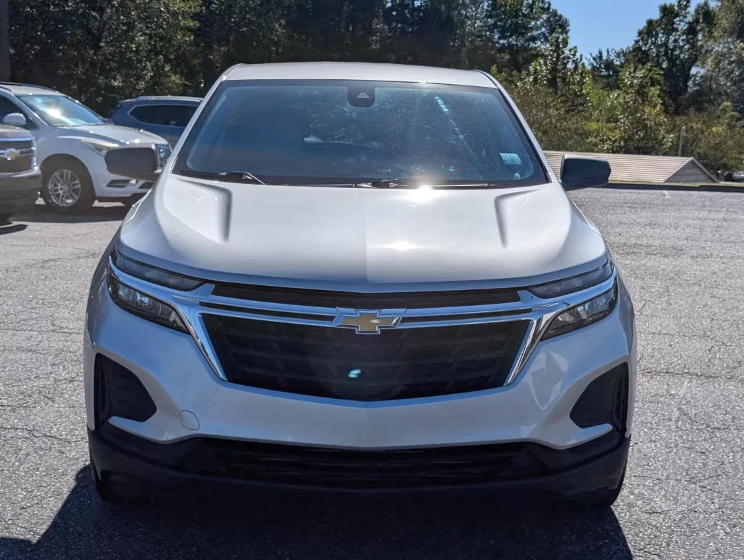 2022 /Medium Ash Gray Chevrolet Equinox LS (3GNAXHEV9NS) with an Other engine, located at 5115 14th Ave., Columbus, GA, 31904, (706) 323-0345, 32.511494, -84.971046 - **Discover Your Perfect Adventure Companion: 2022 Chevrolet Equinox LS at Gils Auto!**<br /> <br /> Are you in search of a reliable SUV that fits seamlessly into your active lifestyle? Look no further than the 2022 Chevrolet Equinox LS, now available at Gils Auto in Phenix City, AL. This versatile s - Photo#1