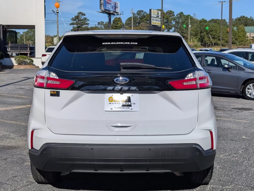 2021 Ford Edge SE (2FMPK3G99MB) with an Other engine, located at 7000 Northlake Connector, Columbus, GA, 31904, (706) 987-8085, 32.524975, -84.978134 - Are you in the market for a reliable and stylish SUV that fits your active lifestyle? Look no further than this 2021 Ford Edge SE, available now at Gils Auto in Phenix City, AL! With its spacious interior and impressive fuel efficiency, this SUV is perfect for growing families, daily commuters, or a - Photo#5