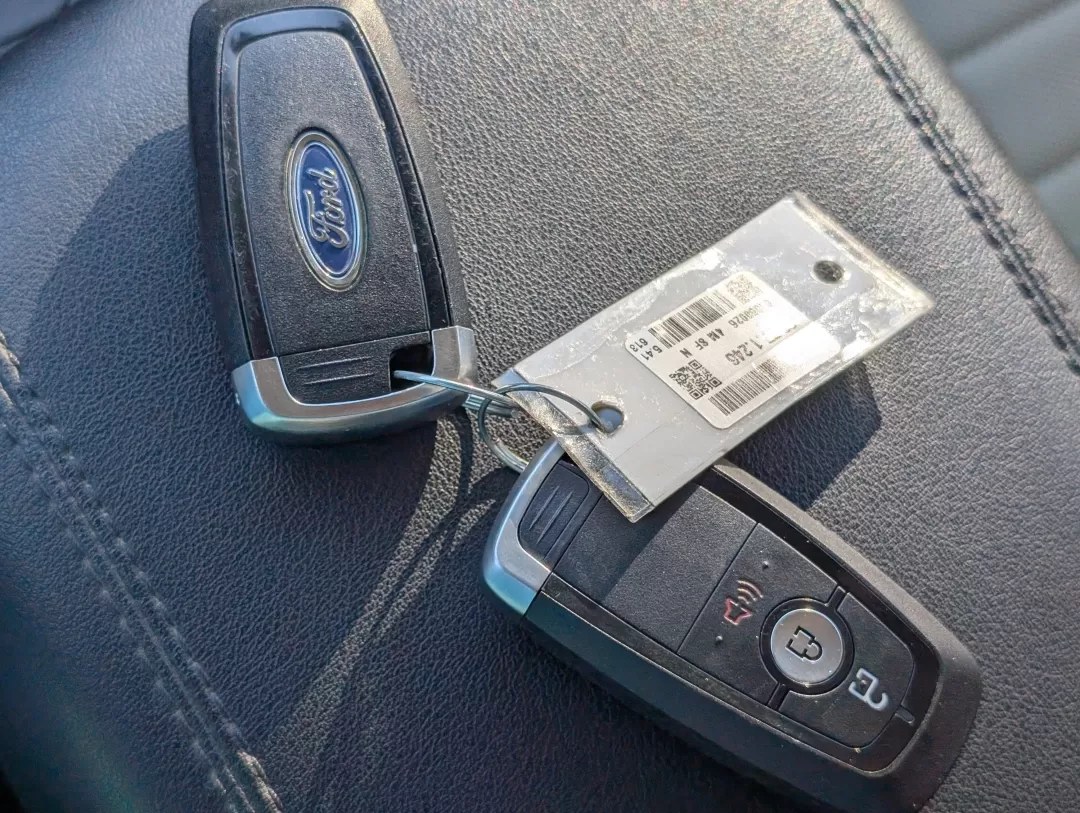 2021 Ford Edge SE (2FMPK3G99MB) with an Other engine, located at 7000 Northlake Connector, Columbus, GA, 31904, (706) 987-8085, 32.524975, -84.978134 - Are you in the market for a reliable and stylish SUV that fits your active lifestyle? Look no further than this 2021 Ford Edge SE, available now at Gils Auto in Phenix City, AL! With its spacious interior and impressive fuel efficiency, this SUV is perfect for growing families, daily commuters, or a - Photo#21